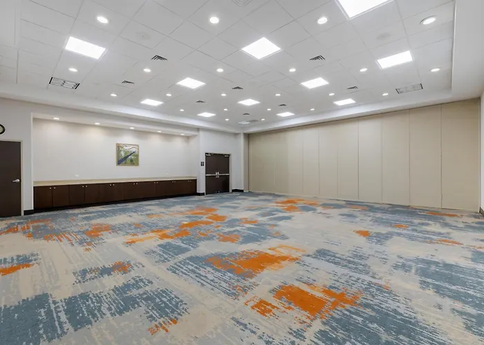 Hampton Inn & Suites Bend